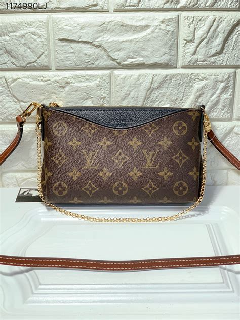 louis vuitton small pouch with chain|Louis Vuitton pouch wallet.